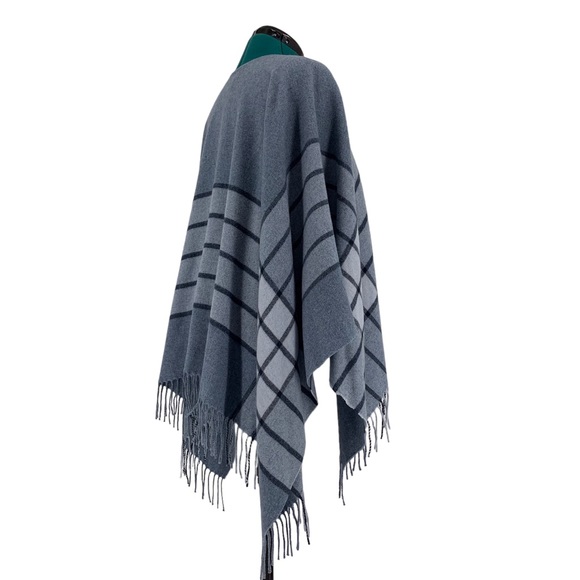 Lancioni 1973 NWT Blue Plaid Wool Blend Fringed Shawl, One Size - Picture 10 of 15